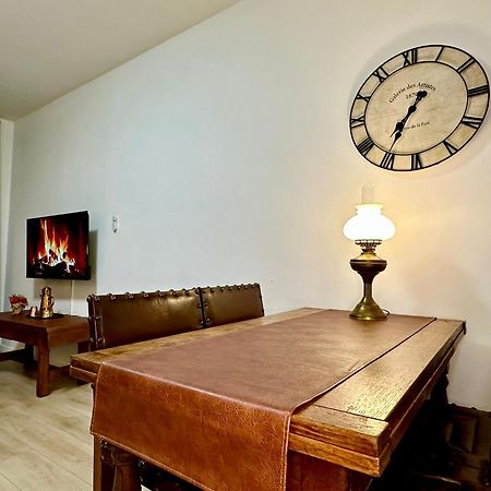 Luxury Suites Centrum By Rikas Hotels Antwerpen Exteriör bild